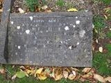 image of grave number 692391